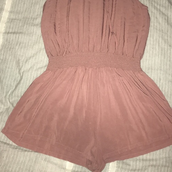 Cute romper - Picture 3 of 4